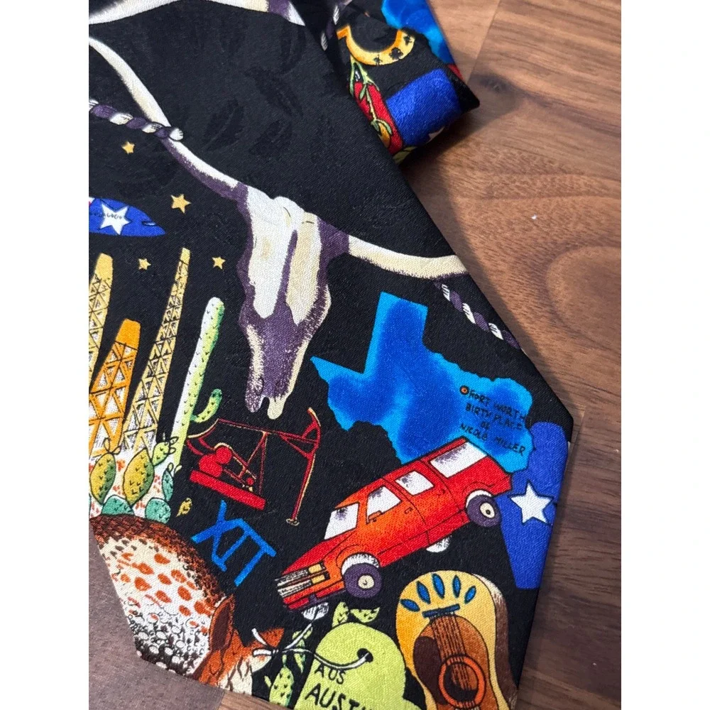 Vintage Nicole Miller‎ Texas Silk Tie Western Cowboy Retro Americana Statement